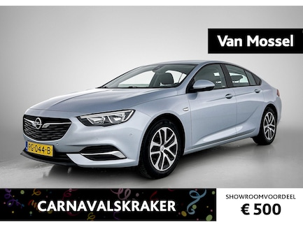 Opel Insignia 0