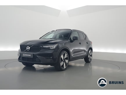 Volvo XC40 0