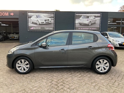 Peugeot 208 0