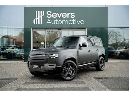 Land Rover Defender 0