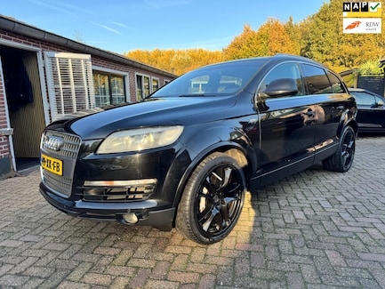 Audi Q7 0