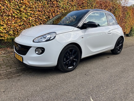 Opel Adam 0
