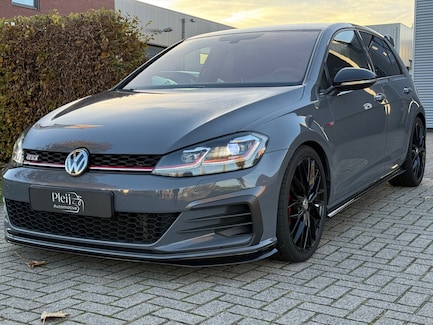 Volkswagen Golf 0