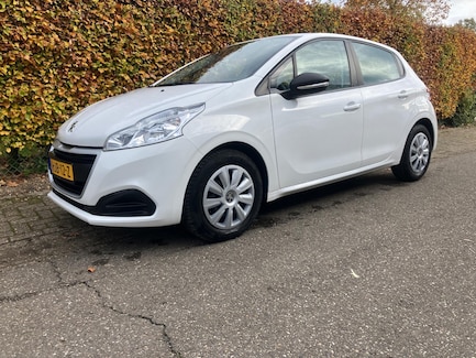 Peugeot 208 0