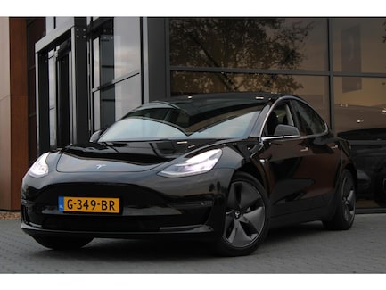 Tesla Model 3 0
