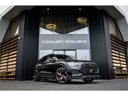Audi RS Q8 0