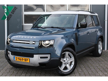 Land Rover Defender 0