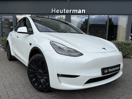 Tesla Model Y 0