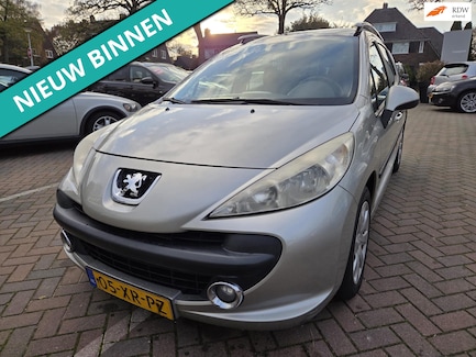 Peugeot 207 0