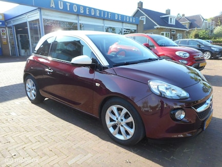 Opel Adam 0