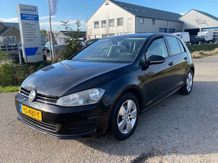 Volkswagen Golf 0