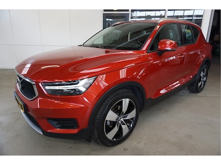 Volvo XC40 0