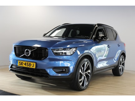 Volvo XC40 0