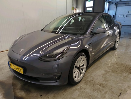 Tesla Model 3 0