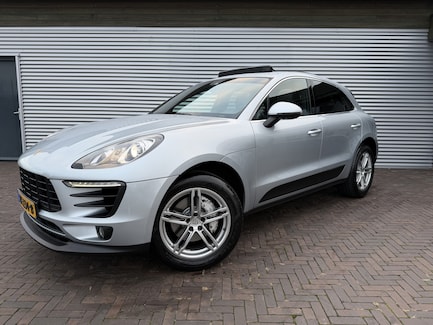 Porsche Macan 0