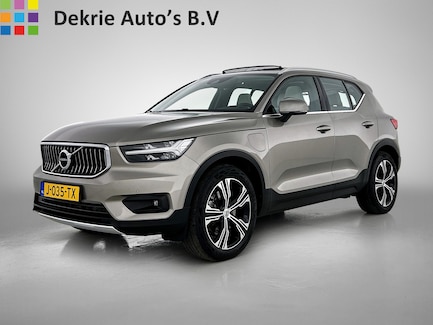 Volvo XC40 0