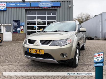 Mitsubishi Outlander 0