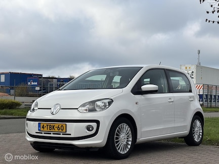 Volkswagen Up! 0