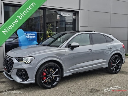 Audi RS Q3 Sportback 0