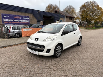 Peugeot 107 0