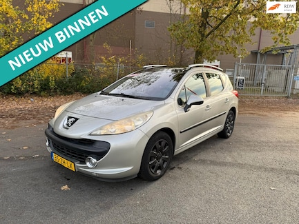 Peugeot 207 0