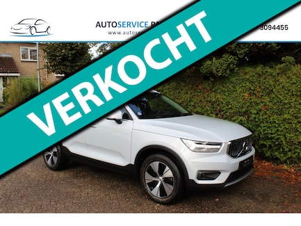 Volvo XC40 0
