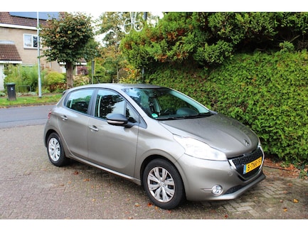 Peugeot 208 0