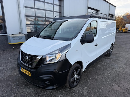 Nissan NV300 0