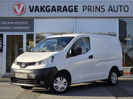 Nissan NV200 0
