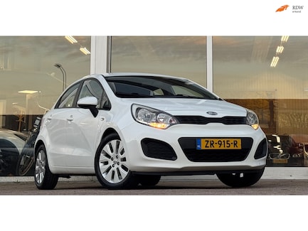 Kia Rio 0