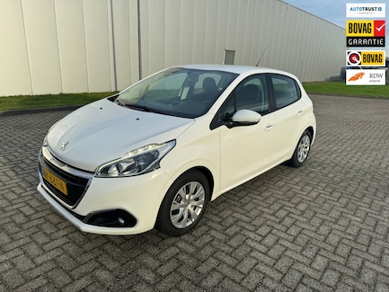 Peugeot 208 0