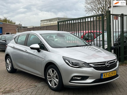Opel Astra 0