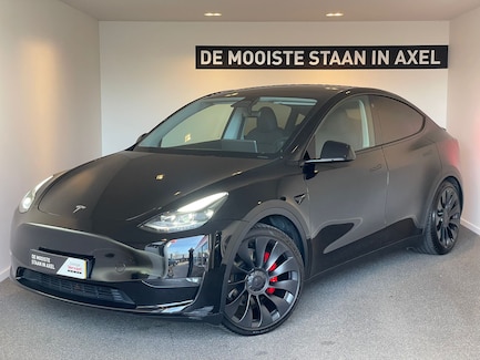Tesla Model Y 0