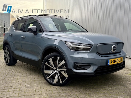 Volvo XC40 0