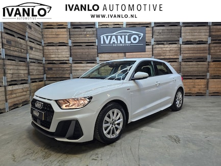 Audi A1 0