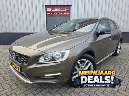 Volvo V60 Cross Country 0
