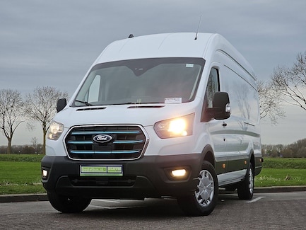 Ford E-Transit 0