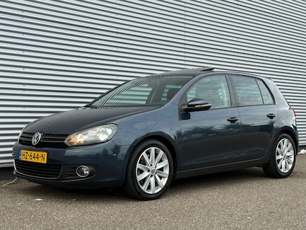 Volkswagen Golf 0