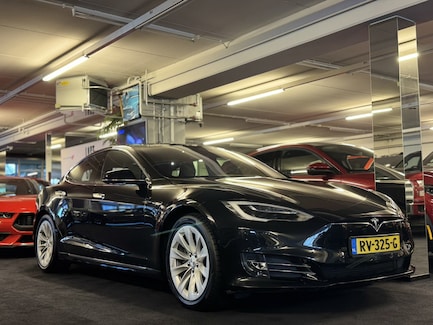 Tesla Model S 0
