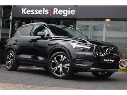 Volvo XC40 0
