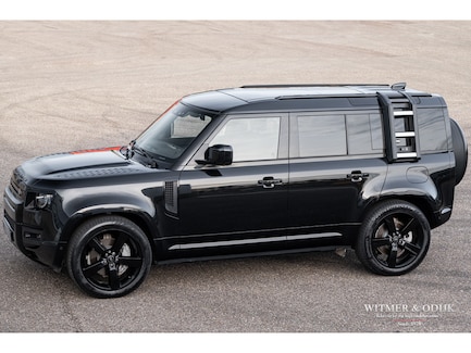 Land Rover Defender 0