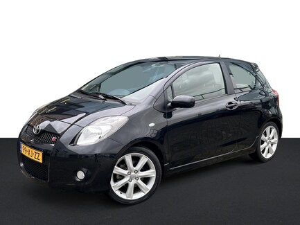 Toyota Yaris 0