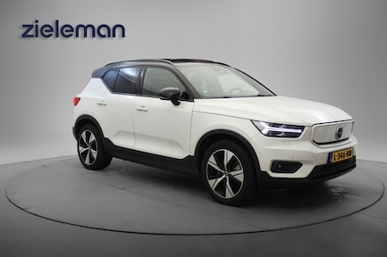 Volvo XC40 0