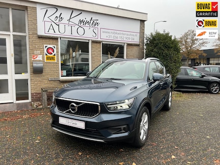 Volvo XC40 0