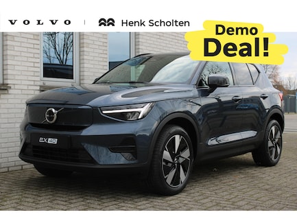 Volvo EX40 0