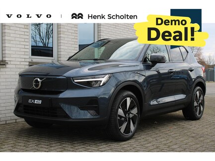 Volvo EX40 0