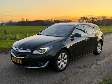 Opel Insignia 0
