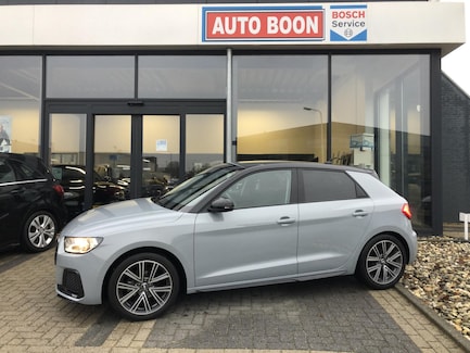 Audi A1 0