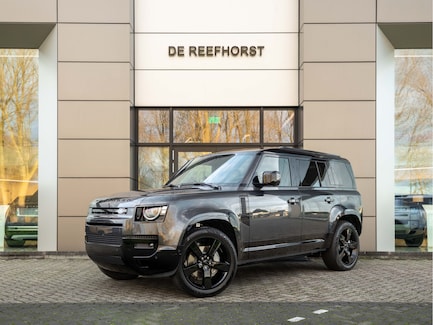 Land Rover Defender 0