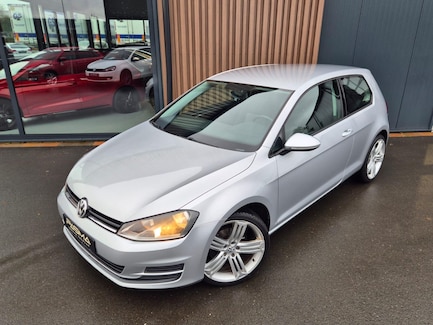 Volkswagen Golf 0